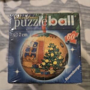 Ravensburger Christmas Puzzleball Ornament~